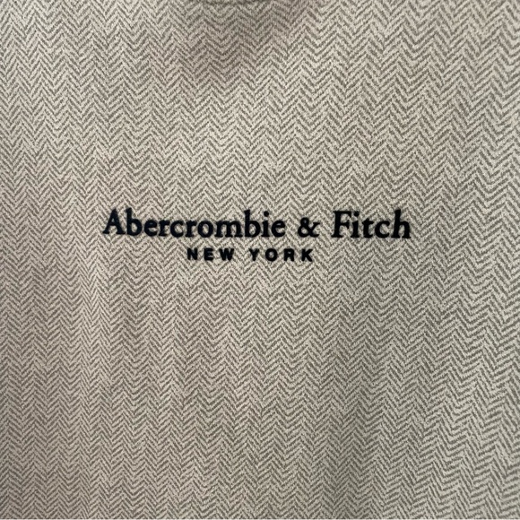 Abercrombie and Fitch Relaxed Crewneck Sweatshirt Logo Neutral XS - Picture 2 of 7